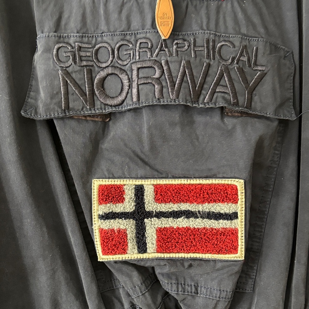 Men's Performance Jacket - Navy